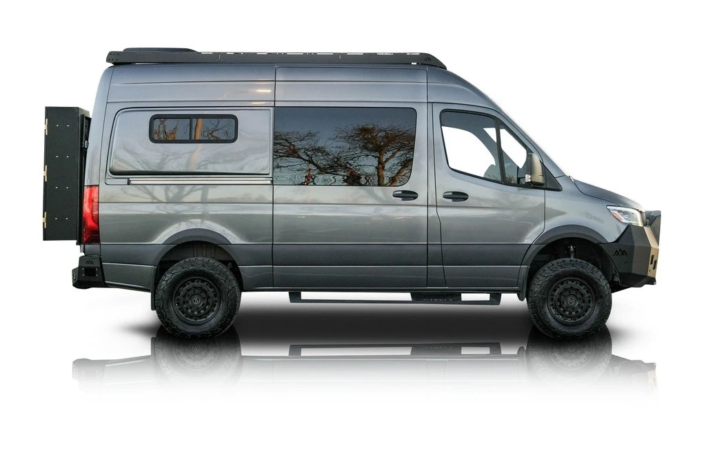 2022 Mercedes-Benz VS30 Sprinter - Image 2 of 12