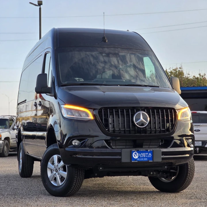 2022 Mercedes-Benz VS30 Sprinter - Image 4 of 21
