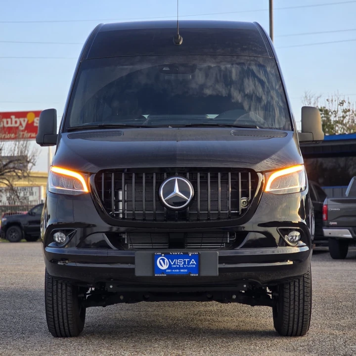 2022 Mercedes-Benz VS30 Sprinter - Image 5 of 21