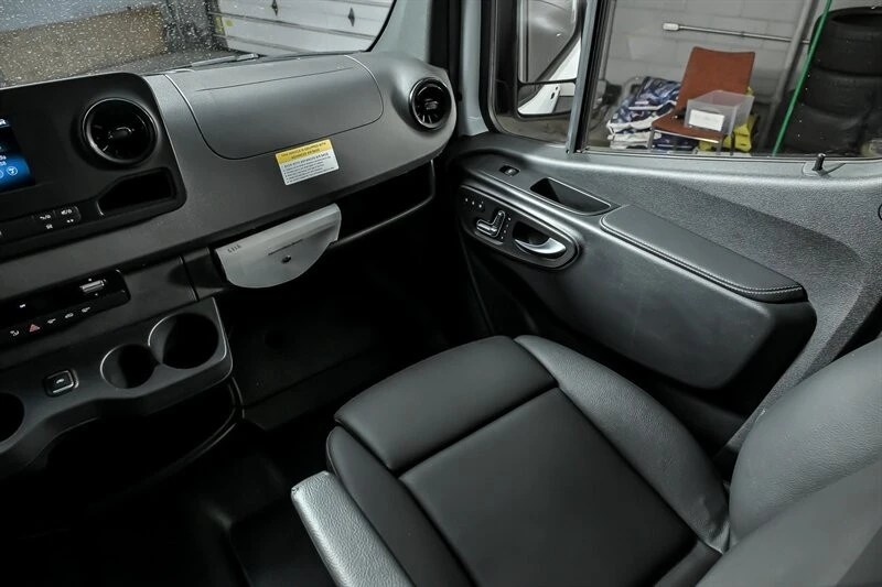 2022 Mercedes-Benz VS30 Sprinter - Image 12 of 15