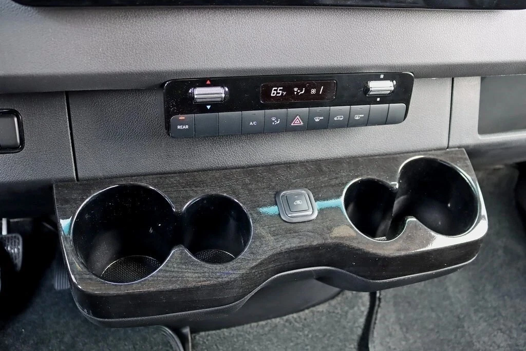 2022 Mercedes-Benz VS30 Sprinter - Image 16 of 21