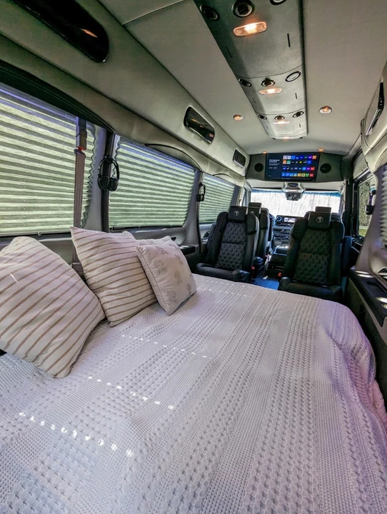 2022 Mercedes-Benz VS30 Sprinter - Image 10 of 21