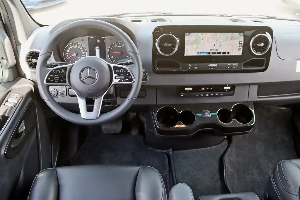 2022 Mercedes-Benz VS30 Sprinter - Image 13 of 21