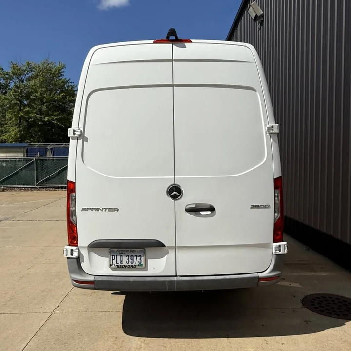 2022 Mercedes-Benz VS30 Sprinter - Image 4 of 15
