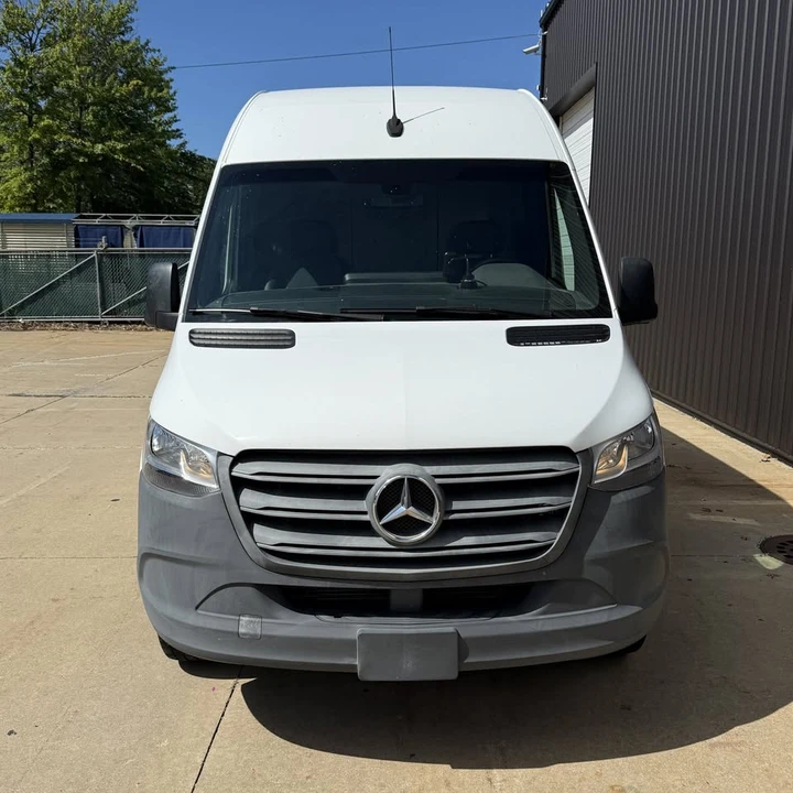 2022 Mercedes-Benz VS30 Sprinter - Image 9 of 15