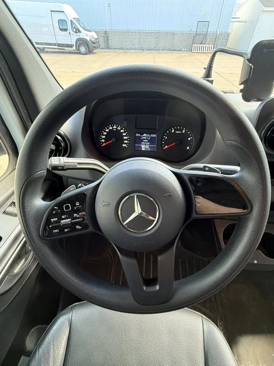 2022 Mercedes-Benz VS30 Sprinter - Image 12 of 15