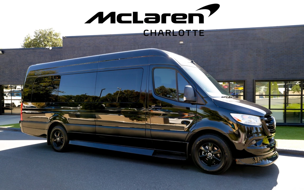 2022 Mercedes-Benz VS30 Sprinter - Image 2 of 12