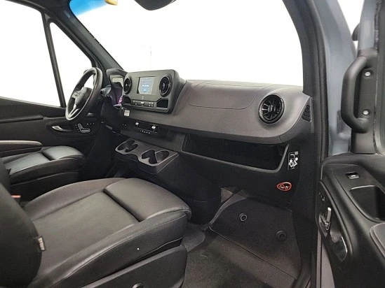 2022 Mercedes-Benz VS30 Sprinter - Image 12 of 15