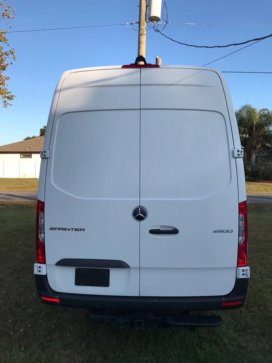 2022 Mercedes-Benz VS30 Sprinter - Image 3 of 19