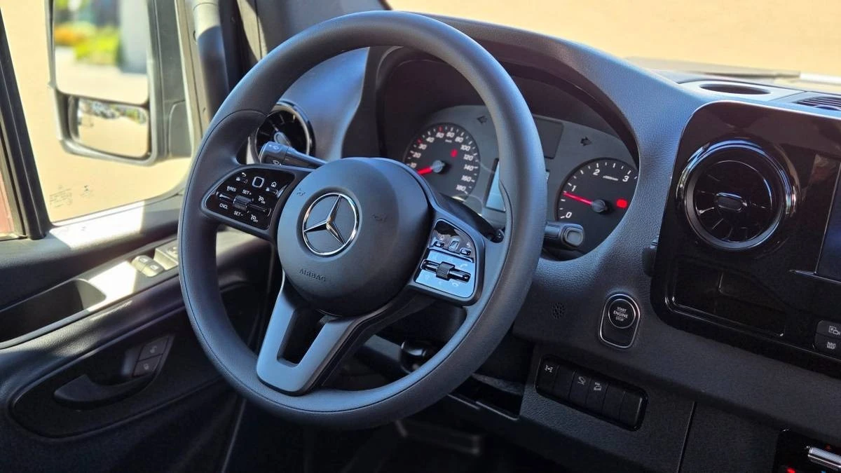 2022 Mercedes-Benz VS30 Sprinter - Image 5 of 21