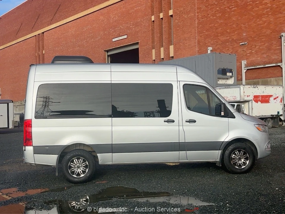 2022 Mercedes-Benz VS30 Sprinter - Image 6 of 12