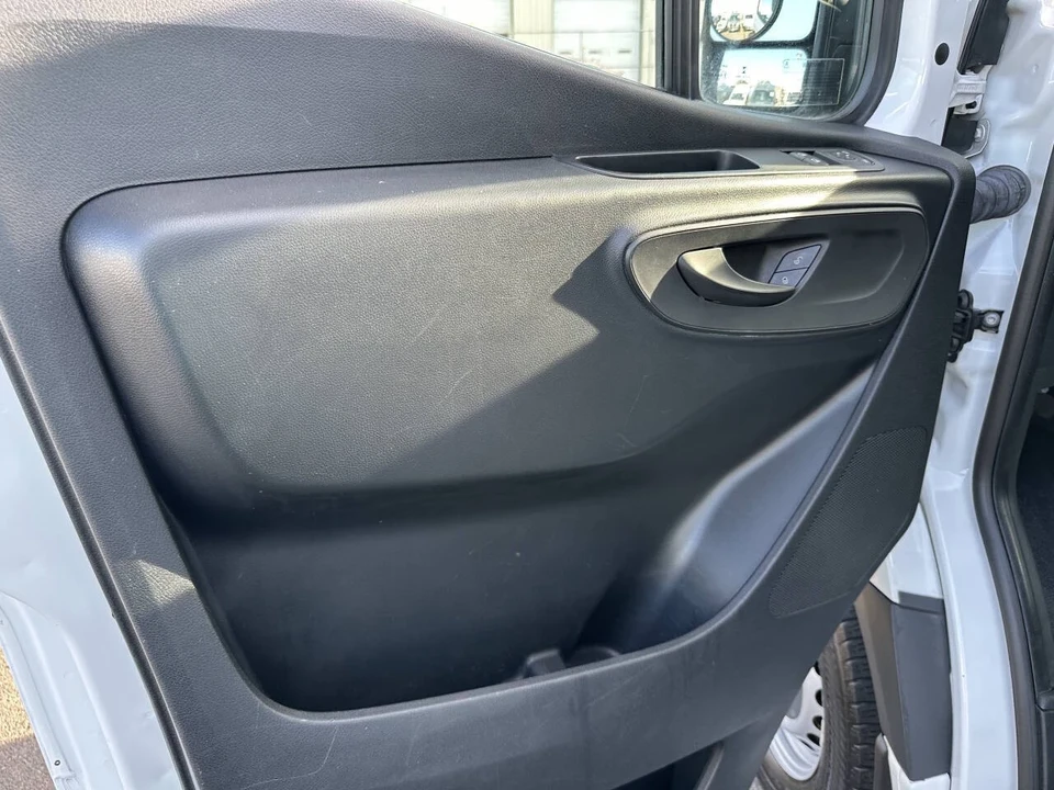 2022 Mercedes-Benz VS30 Sprinter - Image 11 of 21