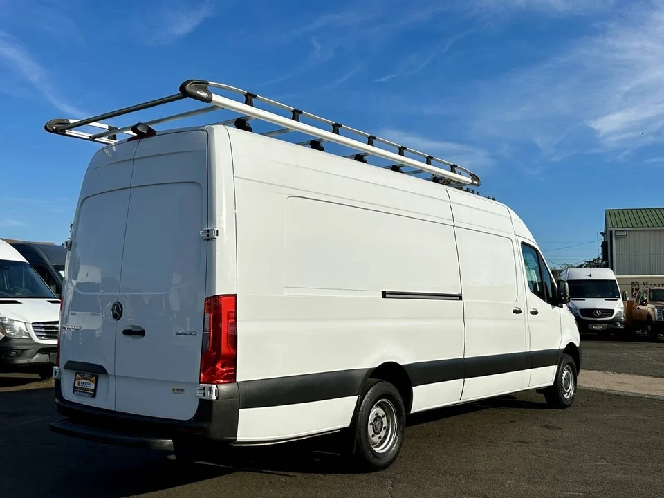 2022 Mercedes-Benz VS30 Sprinter - Image 7 of 21