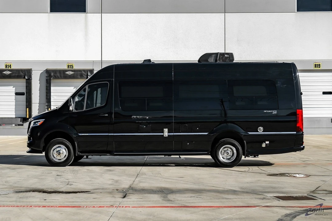 2022 Mercedes-Benz VS30 Sprinter - Image 5 of 12