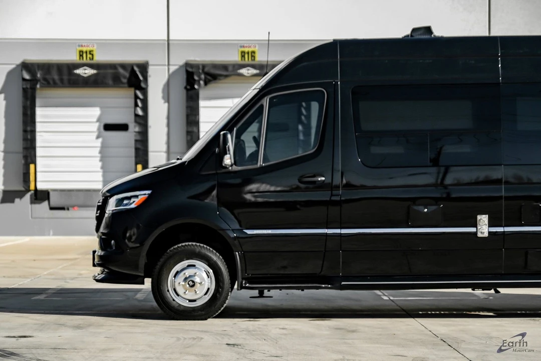 2022 Mercedes-Benz VS30 Sprinter - Image 6 of 12