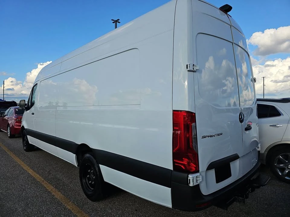 2022 Mercedes-Benz VS30 Sprinter - Image 5 of 13
