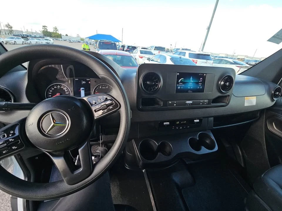 2022 Mercedes-Benz VS30 Sprinter - Image 10 of 13