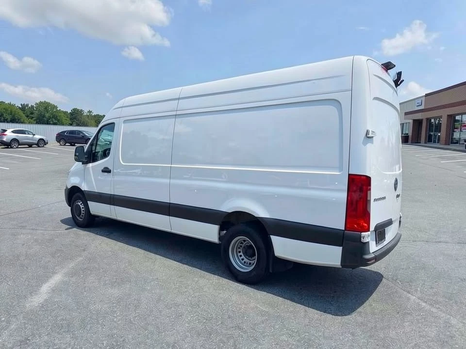 2022 Mercedes-Benz VS30 Sprinter - Image 6 of 11