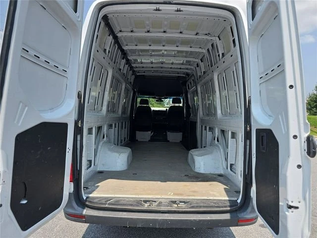 2022 Mercedes-Benz VS30 Sprinter - Image 5 of 11