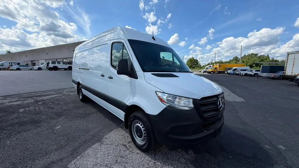 2022 Mercedes-Benz VS30 Sprinter - Image 4 of 14