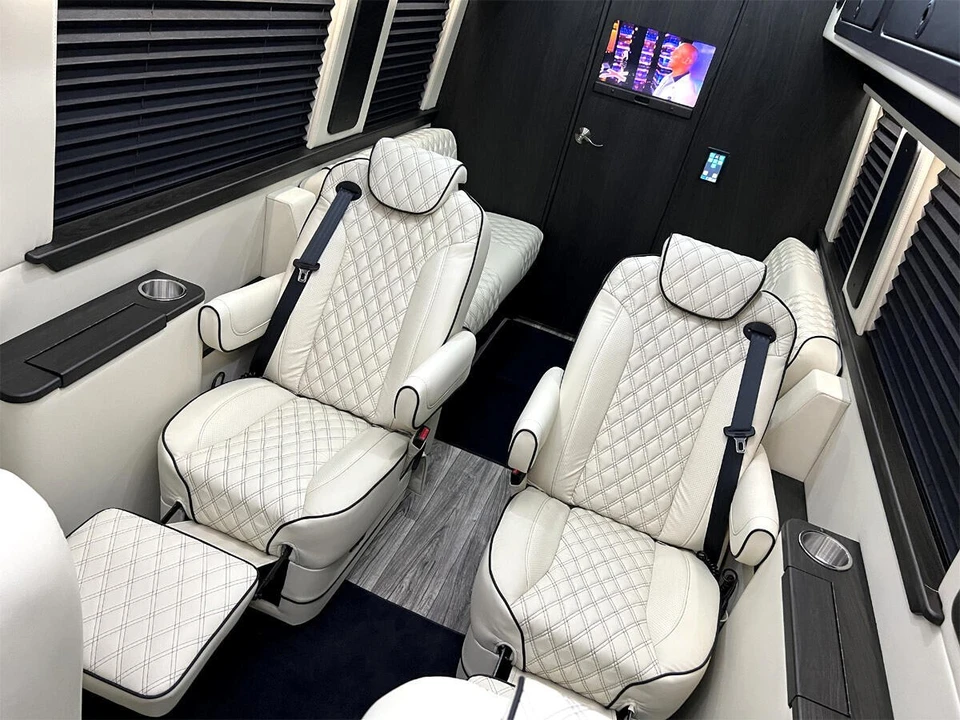 2022 Mercedes-Benz VS30 Sprinter - Image 9 of 21