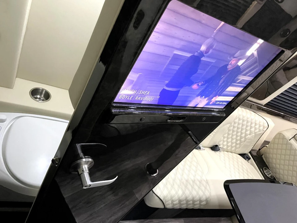 2022 Mercedes-Benz VS30 Sprinter - Image 15 of 31