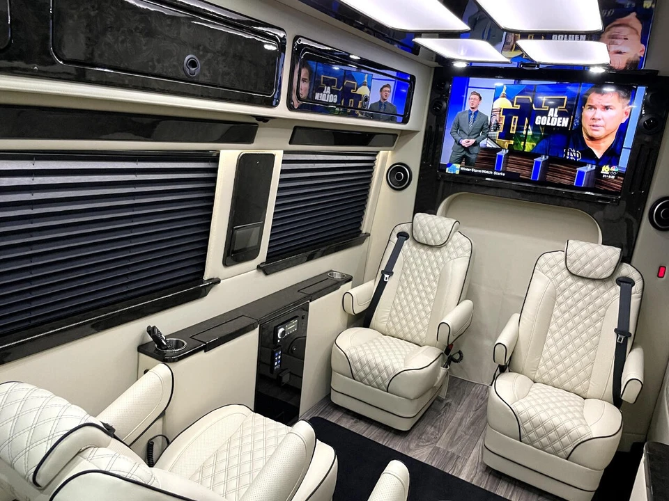 2022 Mercedes-Benz VS30 Sprinter - Image 21 of 31