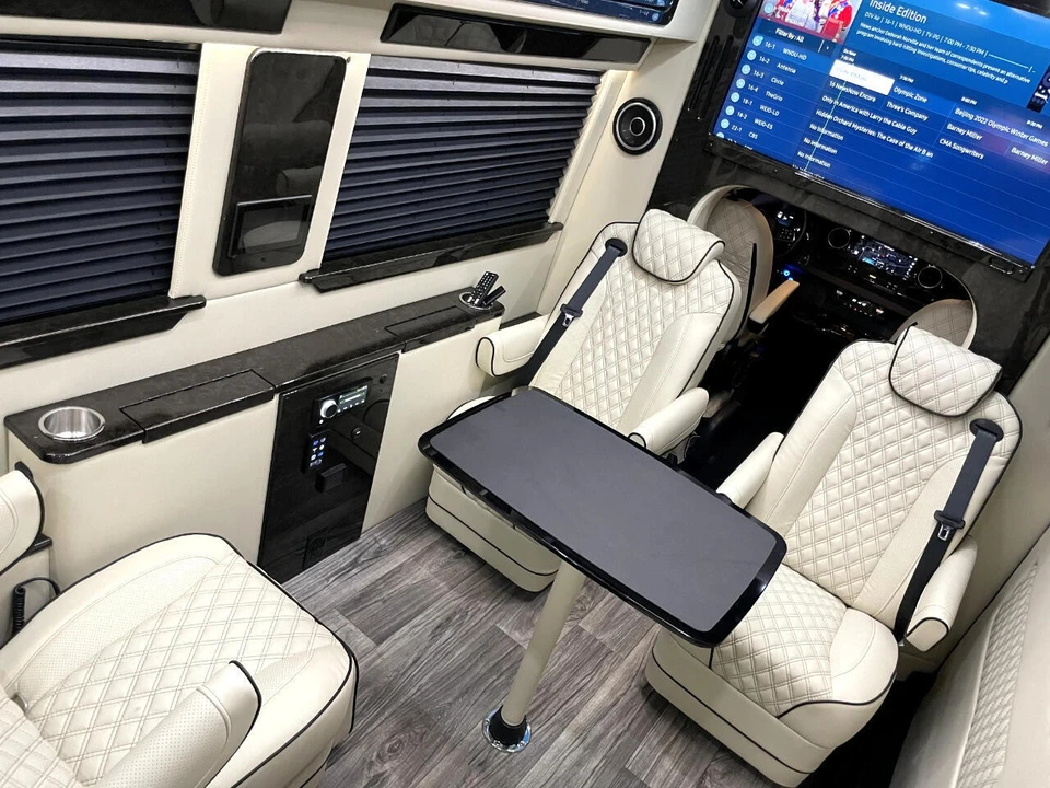 2022 Mercedes-Benz VS30 Sprinter - Image 18 of 31