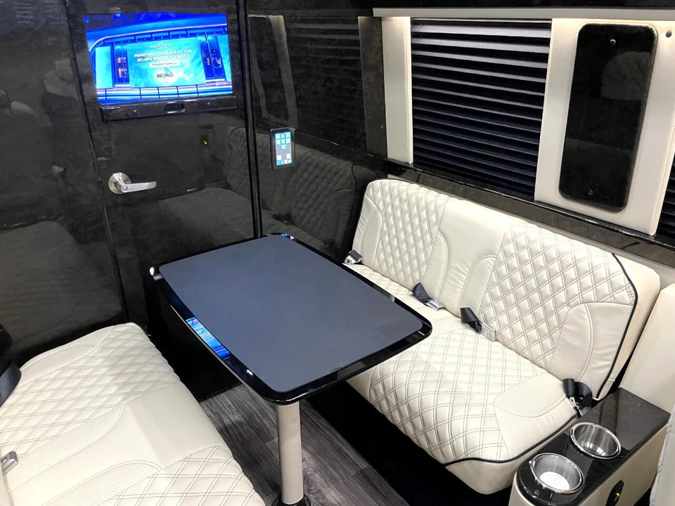 2022 Mercedes-Benz VS30 Sprinter - Image 17 of 31