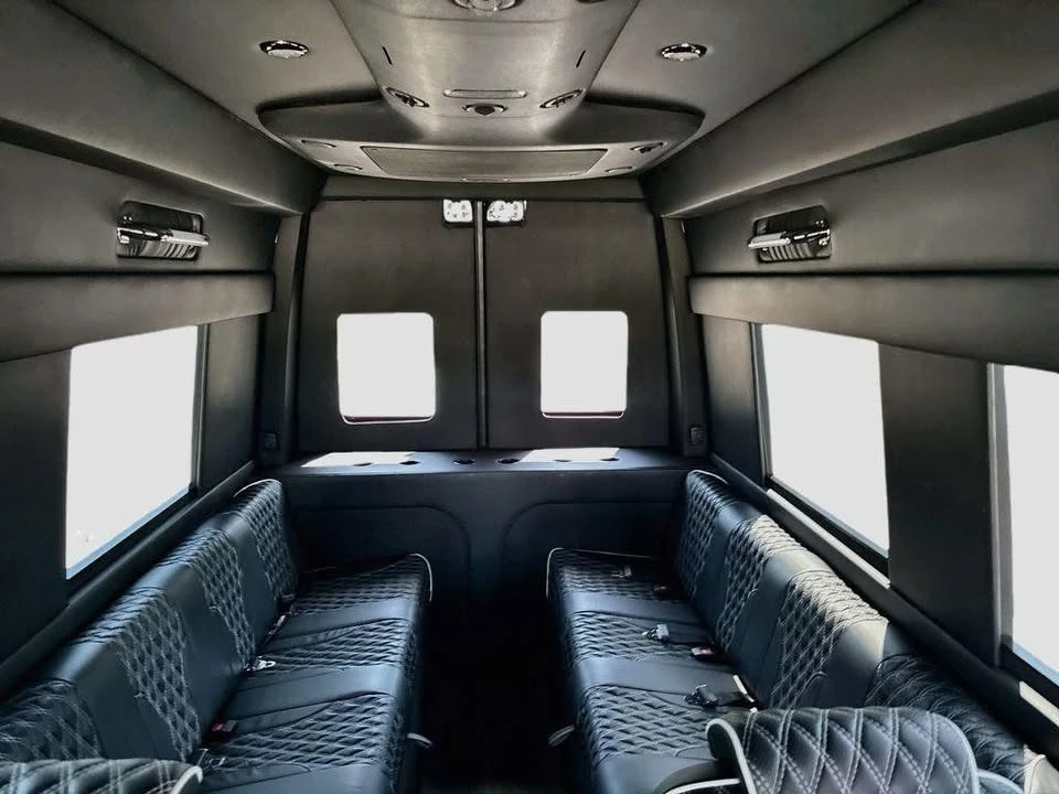 2022 Mercedes-Benz VS30 Sprinter - Image 11 of 18