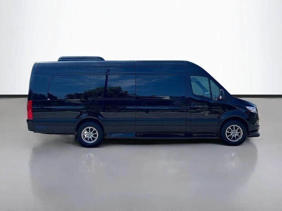 2022 Mercedes-Benz VS30 Sprinter - Image 7 of 18