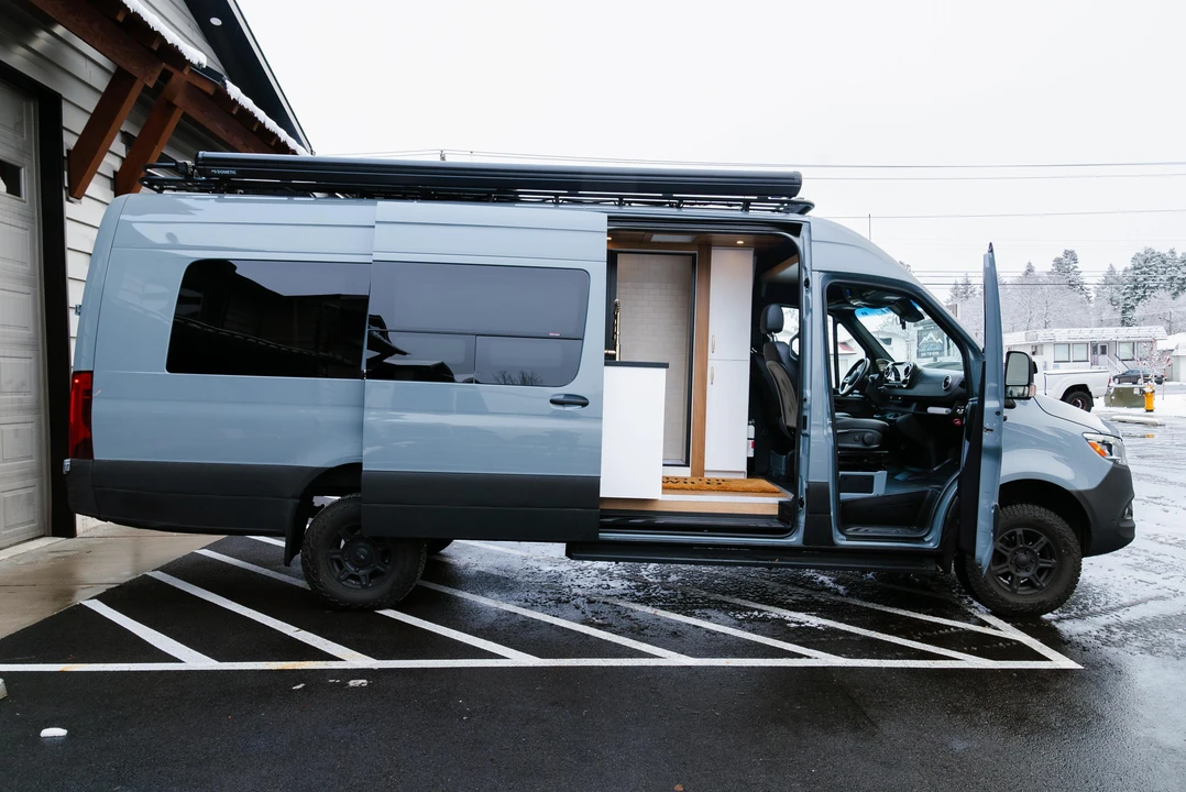 2022 Mercedes-Benz VS30 Sprinter - Image 12 of 31