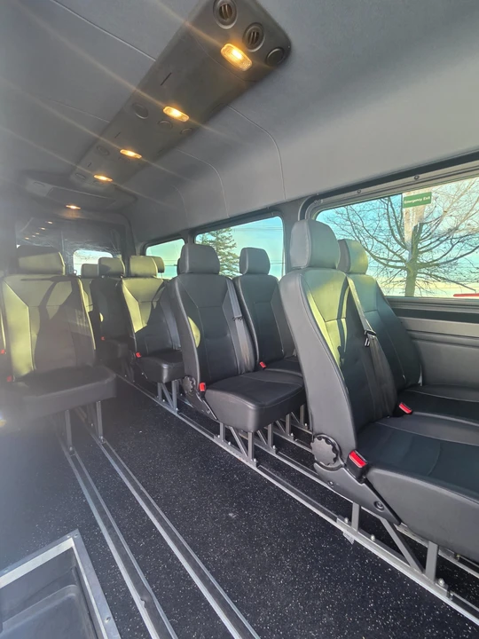 2022 Mercedes-Benz VS30 Sprinter - Image 8 of 21