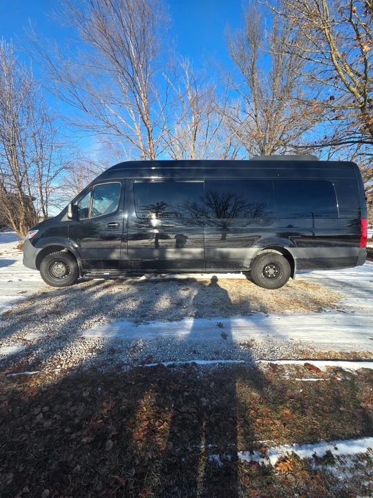 2022 Mercedes-Benz VS30 Sprinter - Image 2 of 21