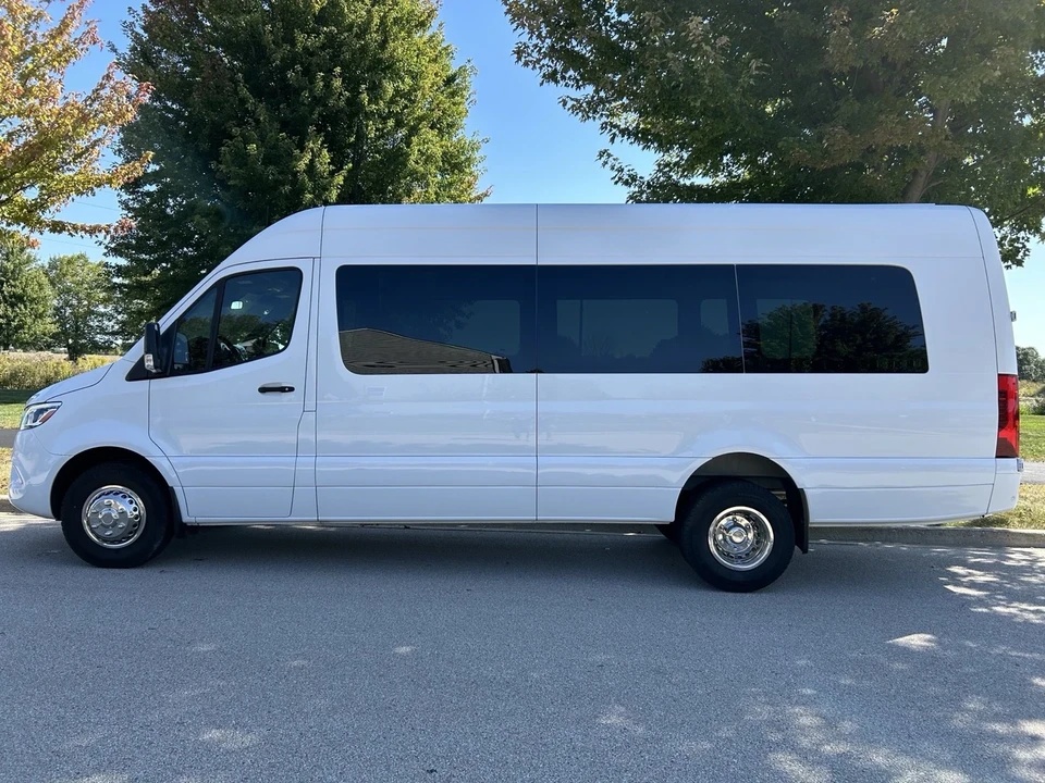 2022 Mercedes-Benz VS30 Sprinter - Image 5 of 21