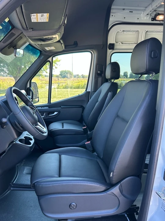 2022 Mercedes-Benz VS30 Sprinter - Image 12 of 21
