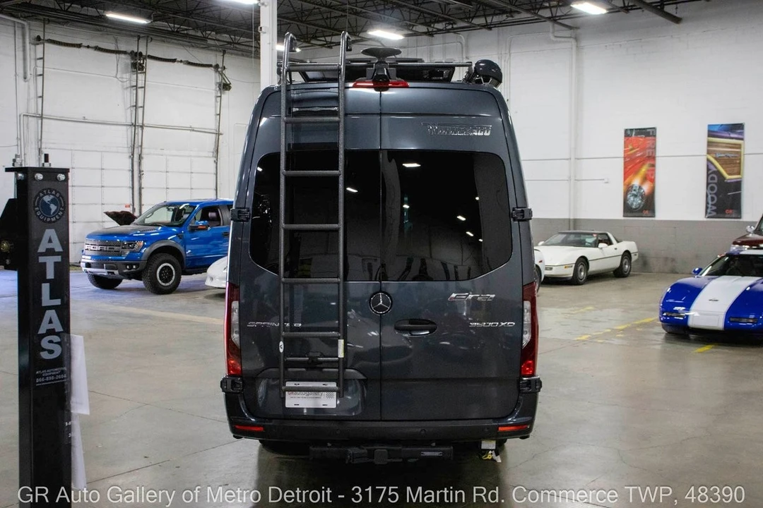 2022 Mercedes-Benz VS30 Sprinter - Image 5 of 12