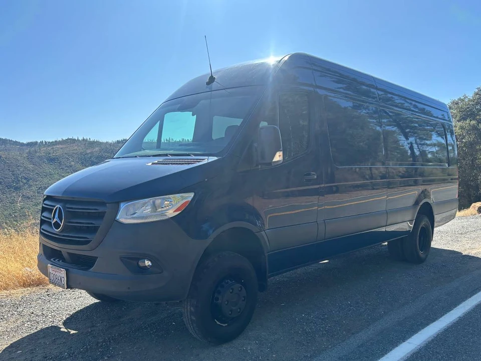 2022 Mercedes-Benz VS30 Sprinter - Image 2 of 24