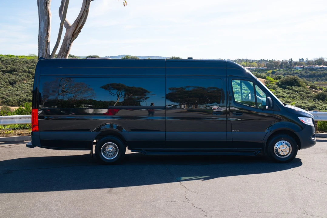 2022 Mercedes-Benz VS30 Sprinter - Image 18 of 31