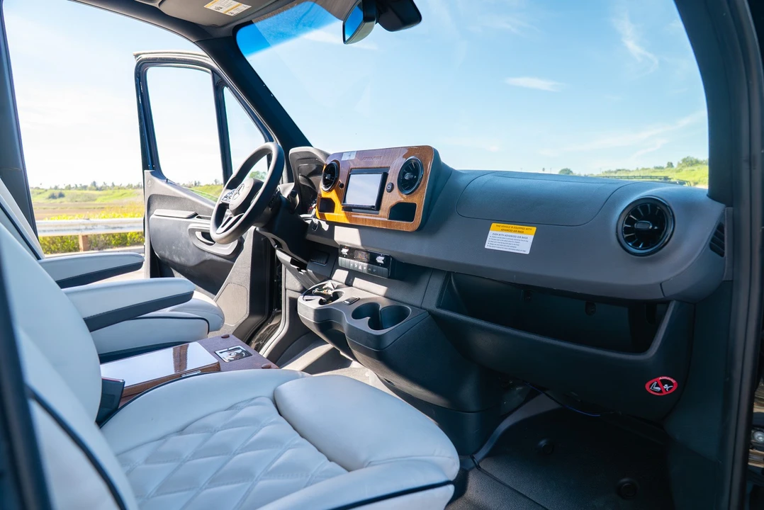 2022 Mercedes-Benz VS30 Sprinter - Image 25 of 31