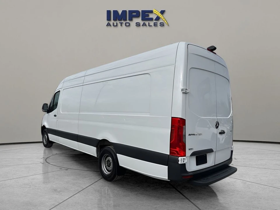 2022 Mercedes-Benz VS30 Sprinter - Image 3 of 12