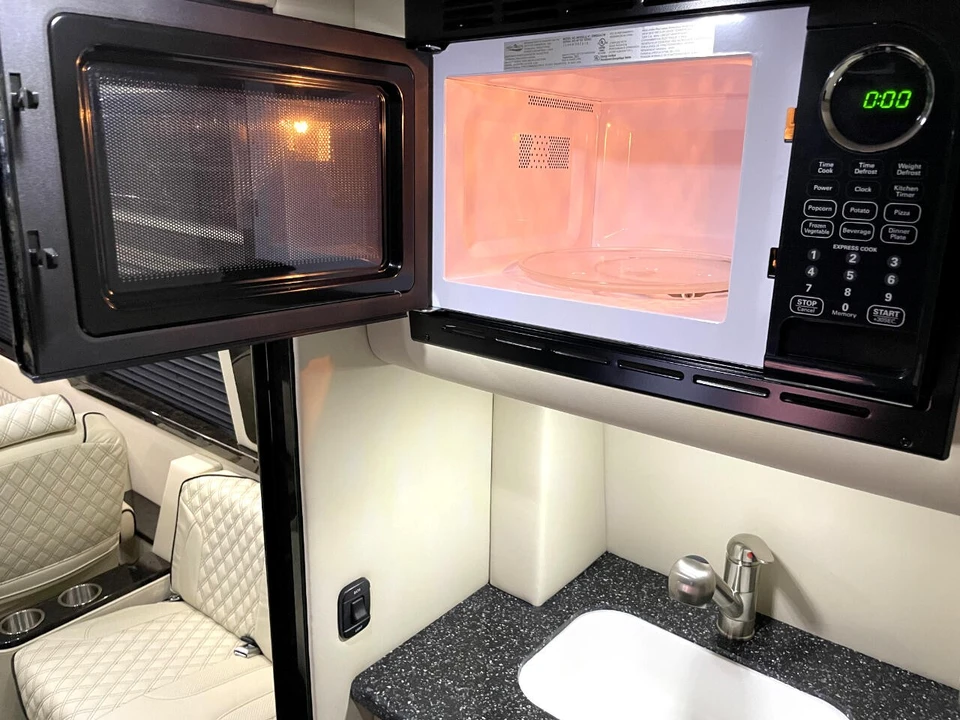 2022 Mercedes-Benz VS30 Sprinter - Image 13 of 21