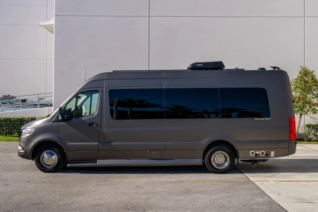 2022 Mercedes-Benz VS30 Sprinter - Image 3 of 8