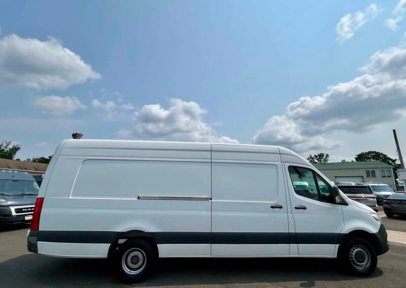 2022 Mercedes-Benz VS30 Sprinter - Image 6 of 19