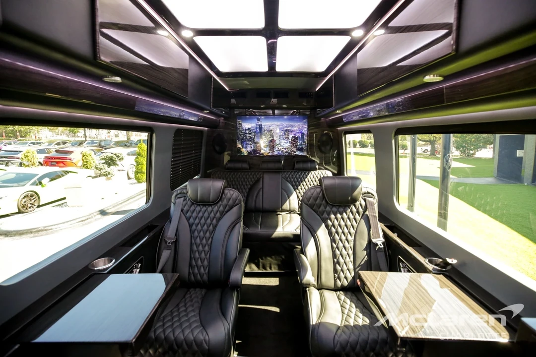 2022 Mercedes-Benz VS30 Sprinter - Image 18 of 21