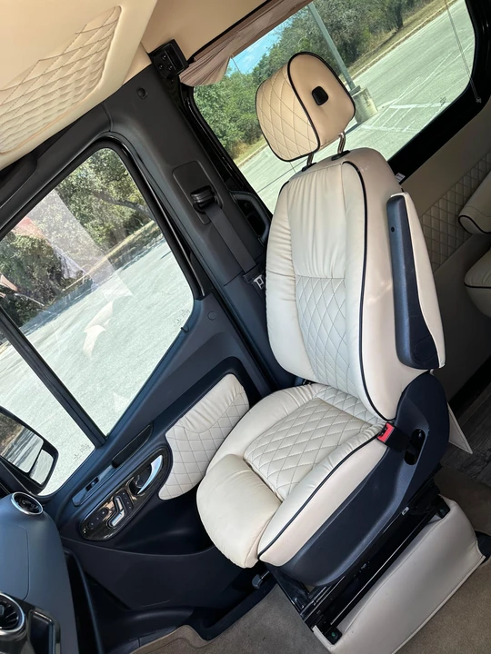2022 Mercedes-Benz VS30 Sprinter - Image 25 of 31