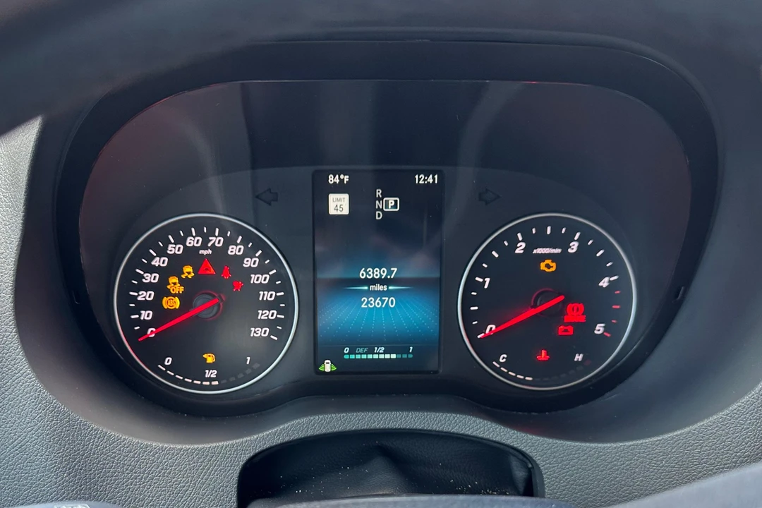 2022 Mercedes-Benz VS30 Sprinter - Image 21 of 31