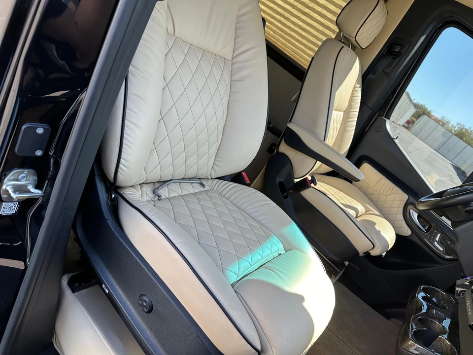2022 Mercedes-Benz VS30 Sprinter - Image 24 of 31