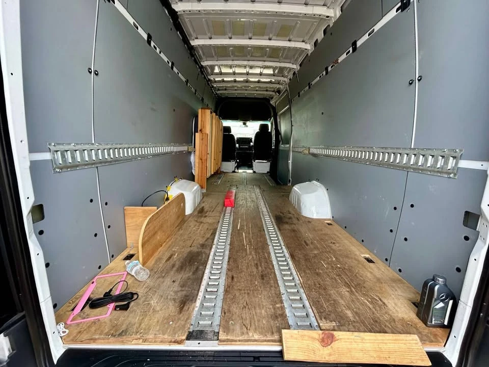 2022 Mercedes-Benz VS30 Sprinter - Image 8 of 12