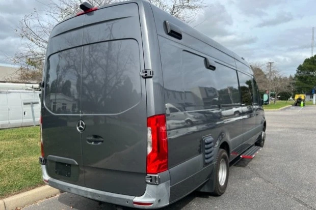 2022 Mercedes-Benz VS30 Sprinter - Image 3 of 8